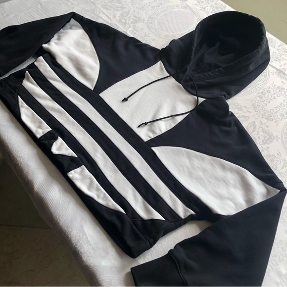 Adidas Jumbo Black/White Logo Cropped Sweatshirt Hoodie Women’s Juniors Size M - Picture 14 of 16